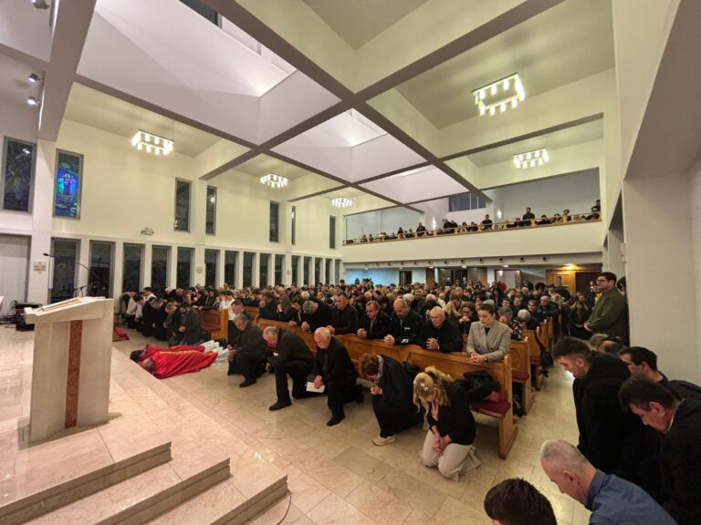 Veliki petak, 29. ožujka 2024. [VIDEO]