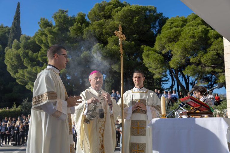 Dušni dan na Lovrincu