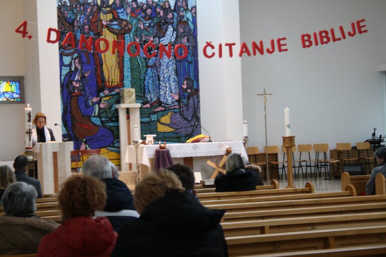 4. DANONOĆNO ČITANJE BIBLIJE U NAŠOJ CRKVI